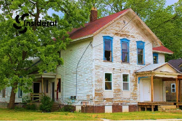 How Can I Buy an Abandoned House With No Money?